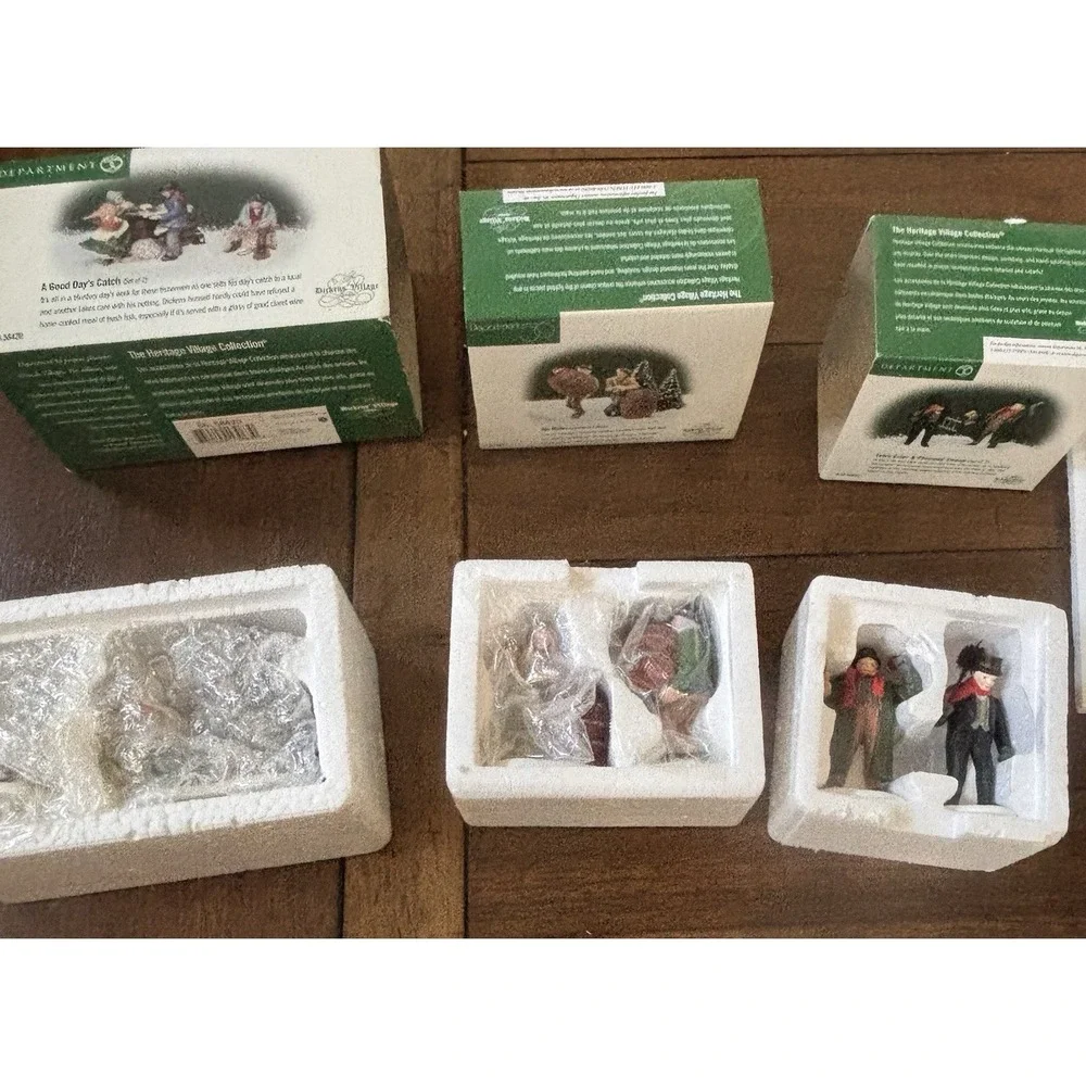 Dept 56 Dickens Village Lot Accessory Sets Ale Mates Good Days Catch Town Crier